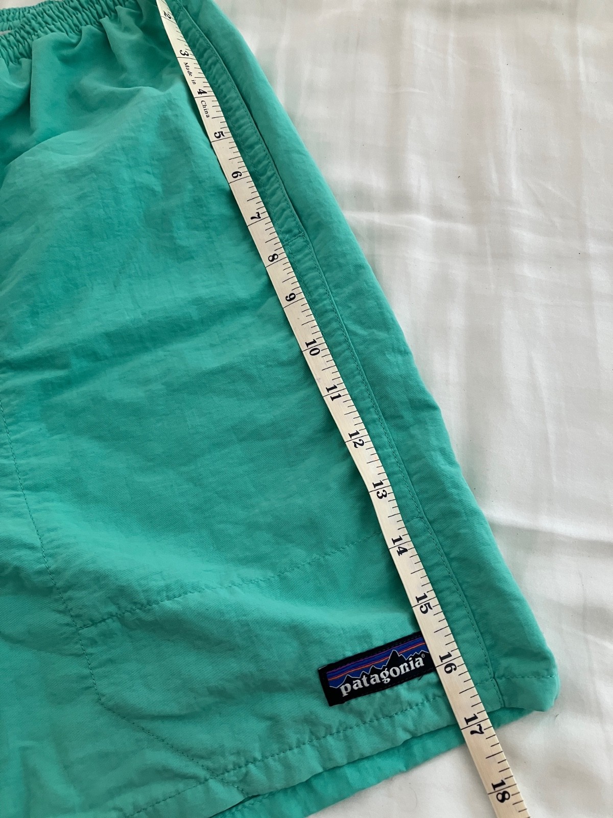 Patagonia Men's Baggies Medium 6” Mint Green Swim Trunks Shorts image 6
