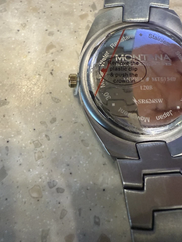 Reloj Hombre Montana Silvermith Banda Tono Plateado Batería Nueva Nunca Usado Foto 2 de 3