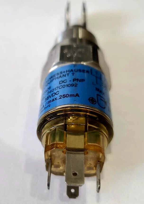 ENDRESS + HAUSER FTL20-0326 LIQUIPHANT LEVEL LIMIT SWITCH New not box and Nut. - Image 3 of 4