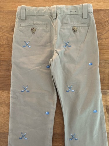 Vineyard Vines Hockey Embroidered Khaki Pants adjustable waist boys Size 4 EUC - Picture 6 of 7