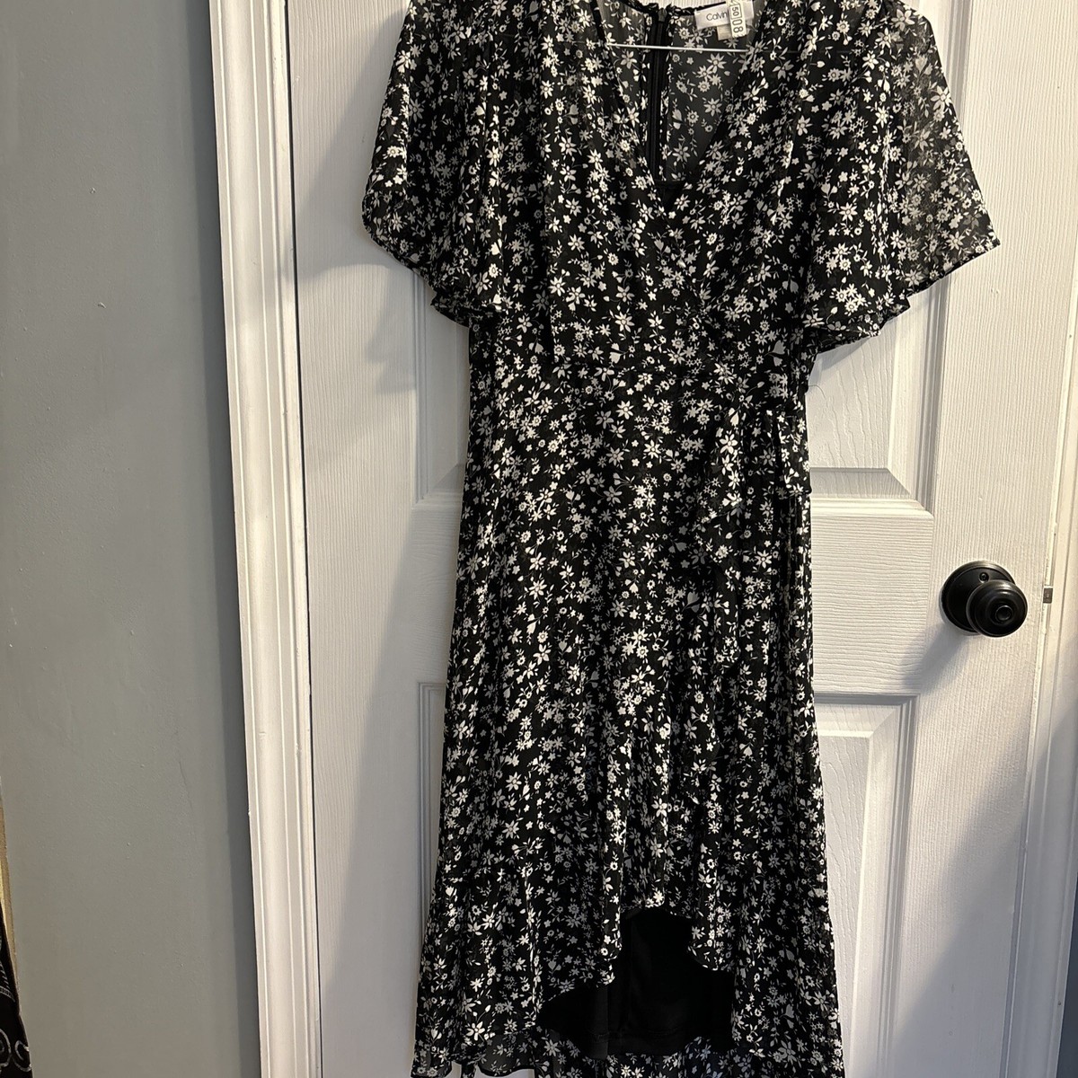 calvin klein black and white floral dress Size 2 Short Sleeve & Faux Wrap Lined Slip SECRET Edwards Garment 5399 Flexbatiste Color:Light Blue Foil