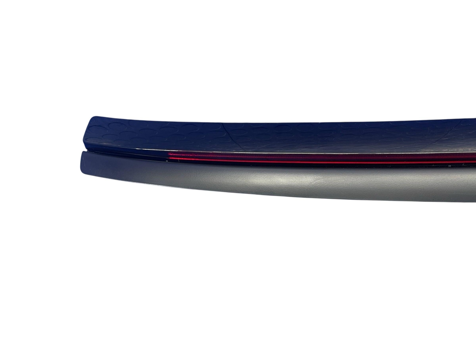2006-2012 BENTLEY CONTINENTAL FLYING SPUR HIGH MOUNTED THIRD BRAKE STOP LIGHT