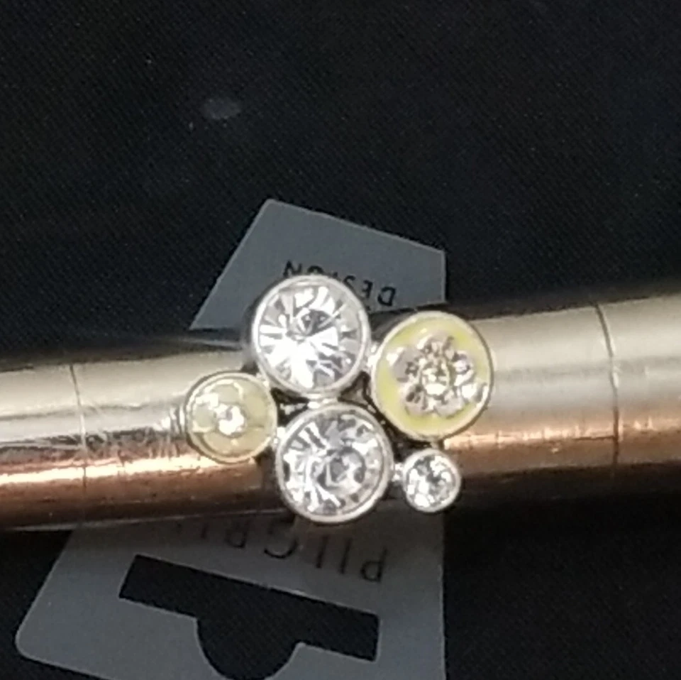 Anillo PILGRIM SKANDERBORG, DINAMARCA Exagerado Funky Phat Negrita Cristal Nuevo en Caja Ajuste Foto 2 de 4