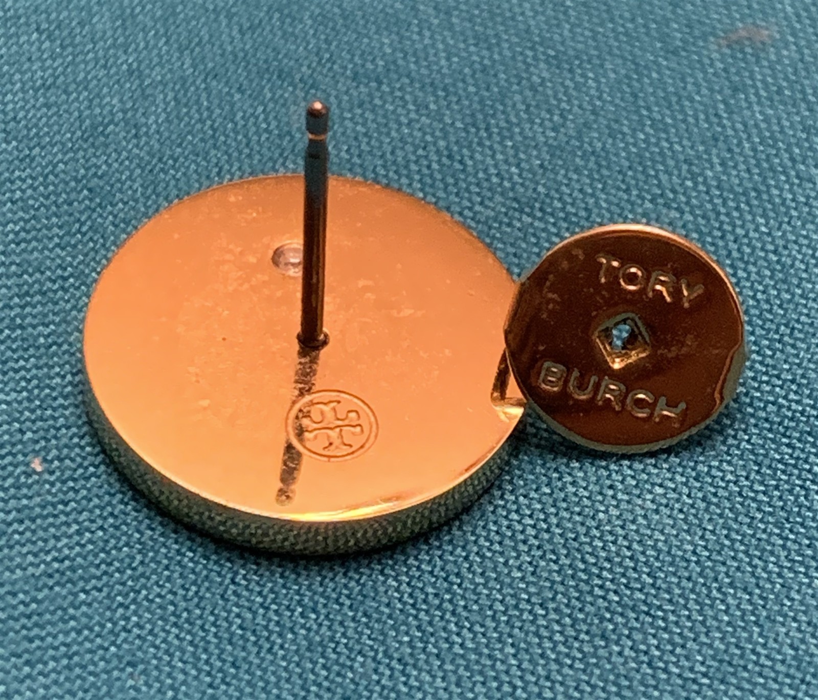 SINGLE Tory Burch Split Circle Logo Stud Earring … - image 2