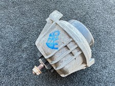 BMW X1 2009-2011 DISEL ENGINE MOUNT BRACKET 13981112