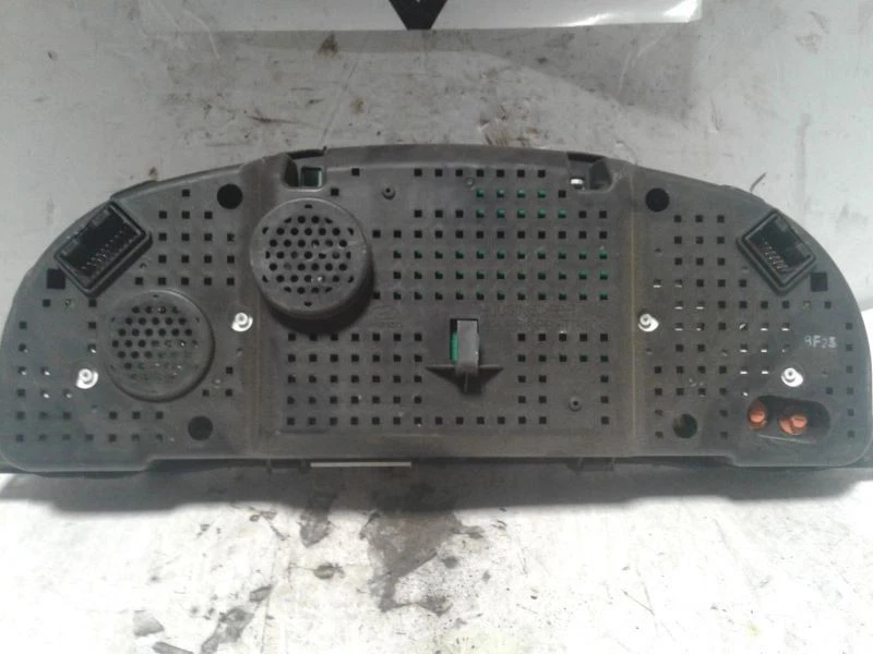 Cuadro de instrumentos velocímetro 2009 Hyundai Genesis 110K 940113M100 Foto 3 de 4