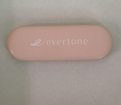 Evertone Under Eye Reusable Gel Patches with Storage Case