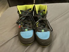 Women’s Vintage y2k DC shoes size 7.5 multicolored