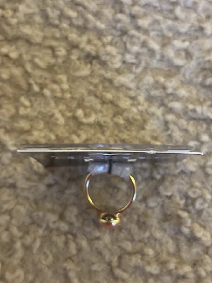 Anillo con dije naranja M&M tono dorado nuevo por Monet Jewelry Foto 3 de 4