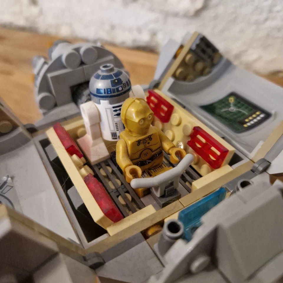 LEGO Star Wars 75136 Droid Escape Pod, photo 2 sur 5