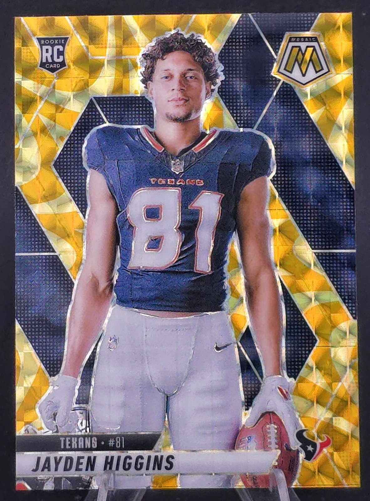 2025 Mosaic #286 Jayden Higgins (RC) Reactive Yellow Prizm Photo Variation
