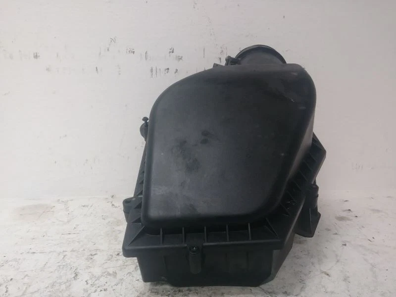 Limpiador de aire 3,0 L compatible con BMW 740i 676371 16-20 Foto 2 de 4