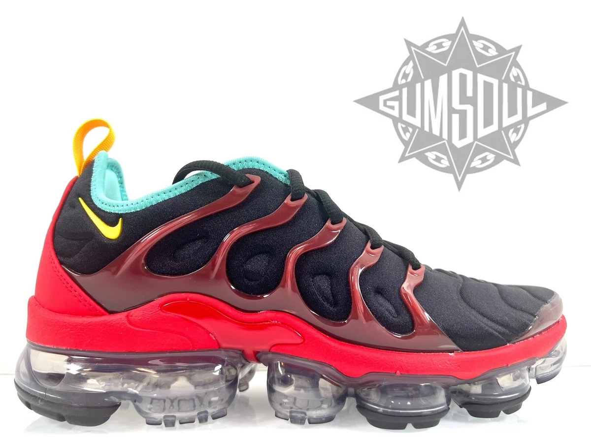 Vapormax red shop white black