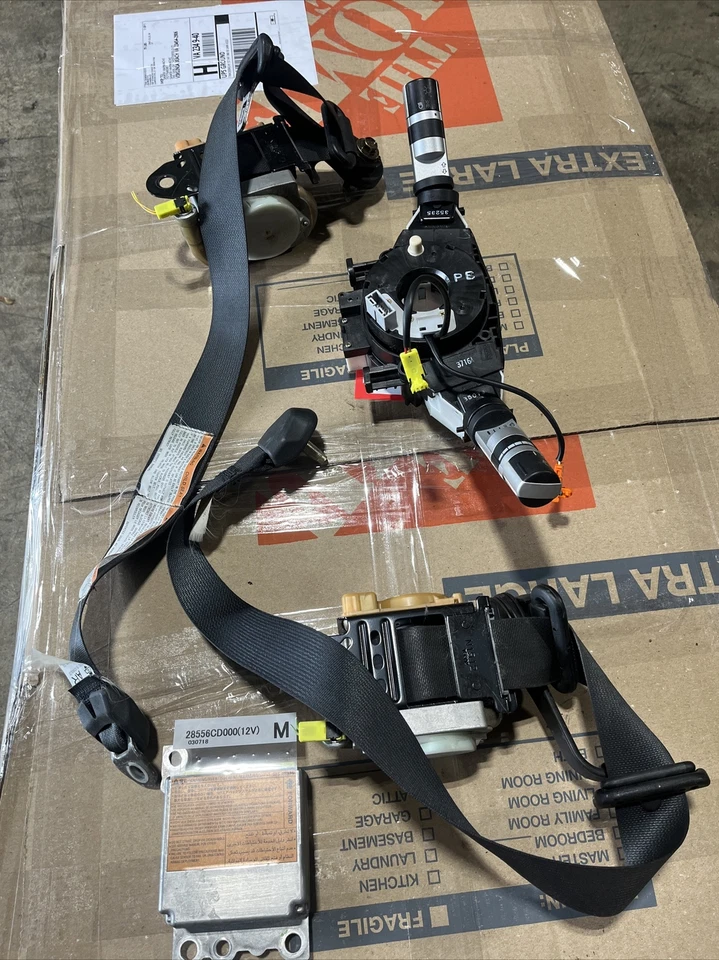 Nissan 350Z 2003-2006 cupé cinturón de seguridad OEM Foto 2 de 3