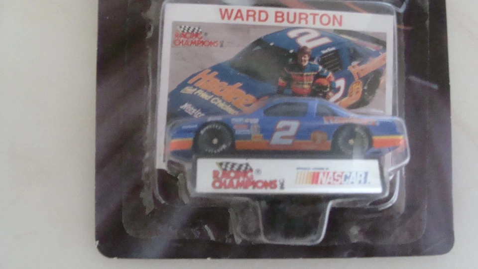 WARD BURTO #2 Nascar 1993 Racing Champions 1:64 car HARDEE'S FRISCO KID - Image 4 of 4