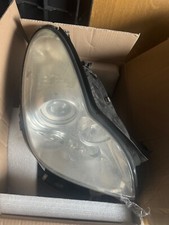 Feu avant (phare) Mercedes 320
