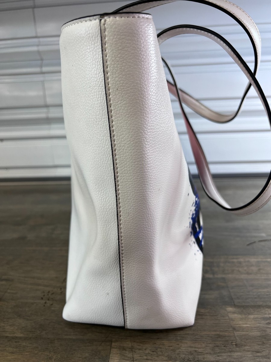 DKNY ホワイト トートバッグ DKNY NY Graffiti White Bryant Park PU Leather Tote Bag, 16