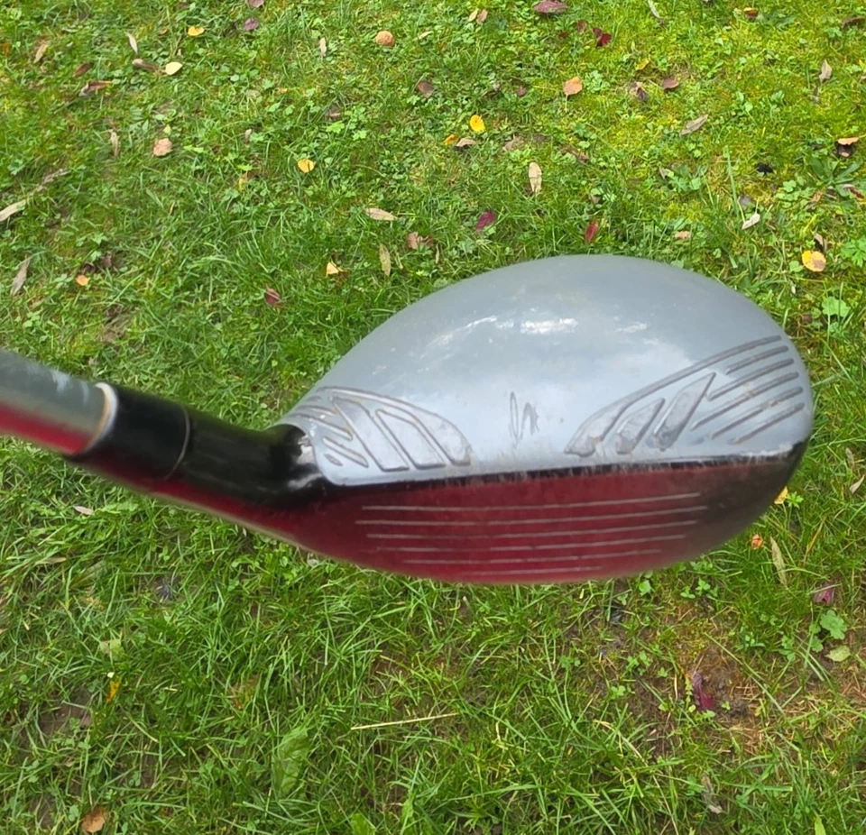 Cobra King F8 Hybrid 3 - 19 Grad - Linkshand - Schnäppchen - Headcover - Bild 4 von 4