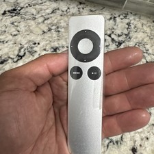 Genuine Apple Remote for Apple TV Silver OEM Model A1294 MM4T2AM/A Tested
