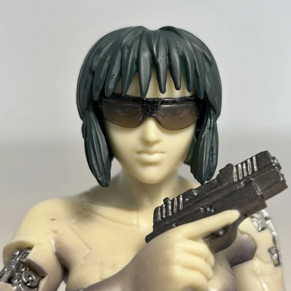 Movic Ghost in the Shell Motoko Kusanagi Opening Optical Camouflage Figure 6cm - Image 3 of 4