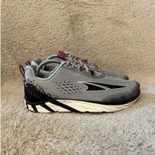 Altra Torin 5 Women's Gray Black Pink Zero Drop Running Shoes Sneakers Size 10