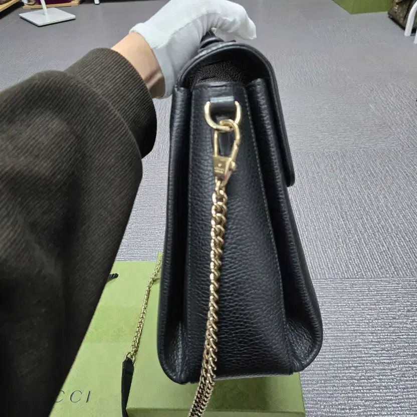 Gucci Interlocking Top Handle Bag Large - Authent… - image 3