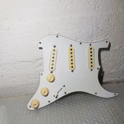 1977 FENDER  STRATOCASTER USA PICKUPS & PICKGUARD - LOADED