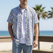Robert Graham Mens Am Tailored Fit Guitar Print Short Sleeve Button Down Shirt