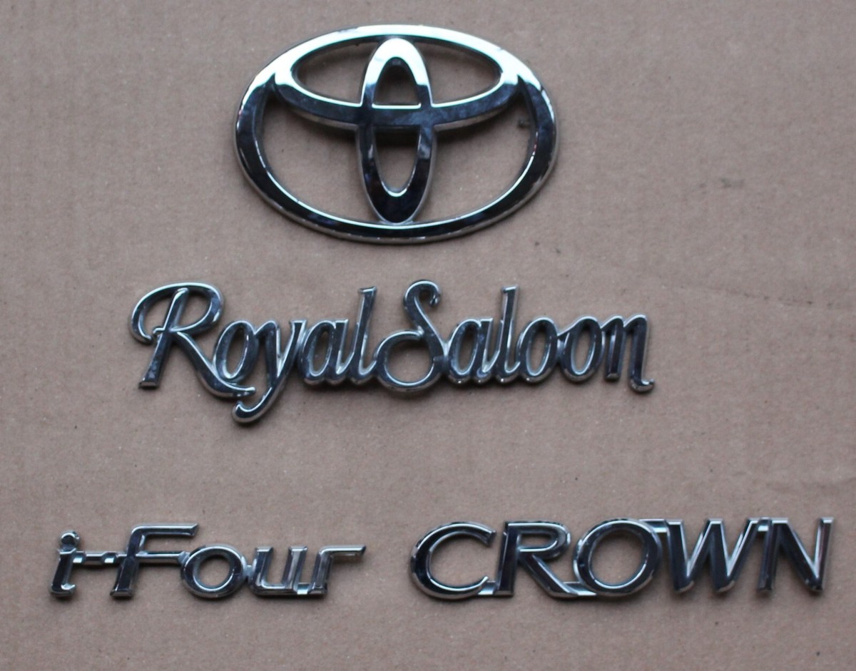 TOYOTA CROWN Royal Saloon G200 Rear Trunk Badges Emblem | eBay