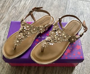 gold sandals size 3