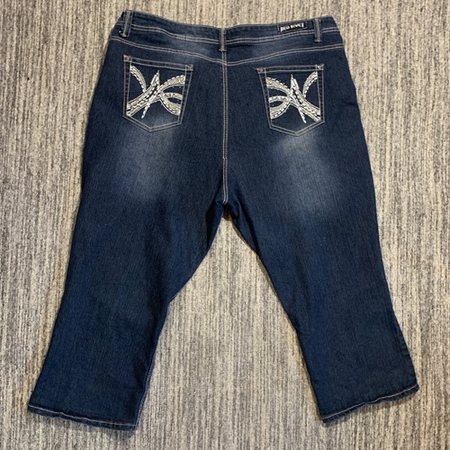 Red Rivet Denim Capri Jeans Embellished Dark Wash Plus Size 26W - Picture 7 of 7
