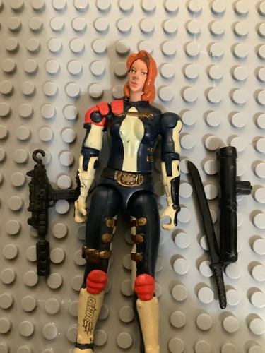 GI JOE ~ 2004 SCARLETT v6 ~ HARD TO FIND ~DOLLAR GENERAL EXCLUSIVE