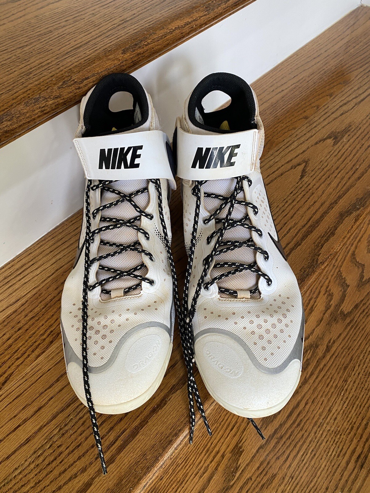Nike High Top Huarache Baseball Cleats Mens Size 12 *Hardly worn