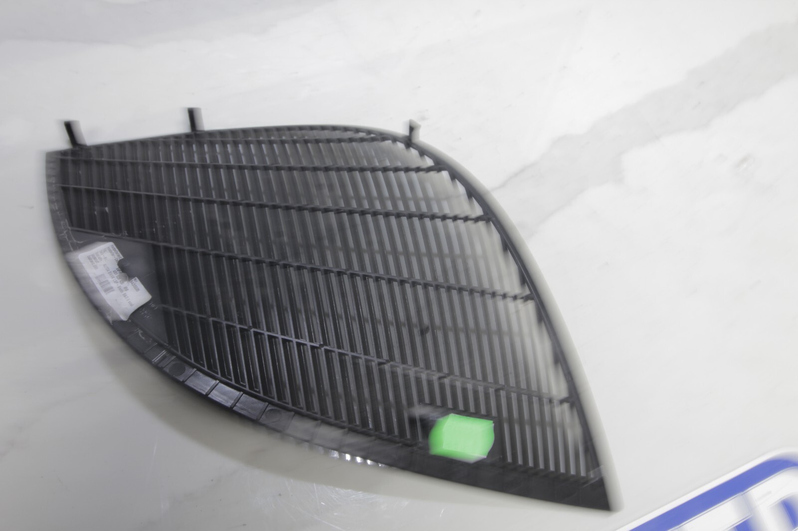 Audi R8 RWS 2017-2021 Left Tweeter cover grille P/N 4S8035435