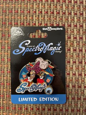 Disney  SpectroMagic A piece of History ''Captain Hook'' LE Pin