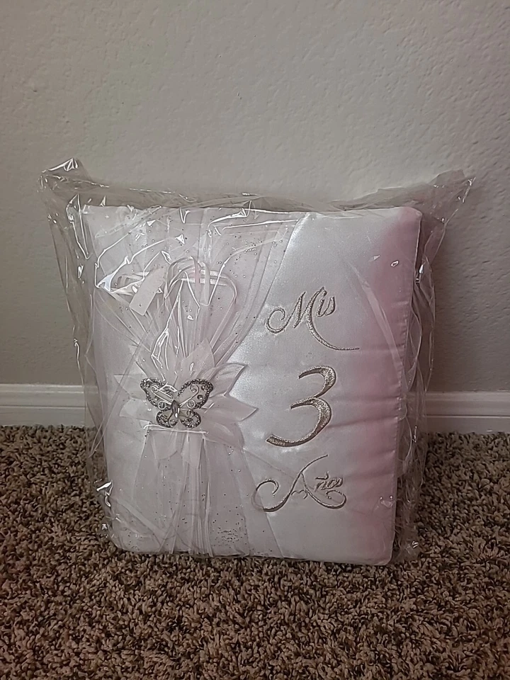 Álbum de fotos Mis 3 Años Quinceañera cinta mariposa satinada libro de adivinanzas ~ nuevo regalo. Foto 3 de 3