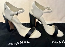 CHANEL G30025 Two-Tone CC Leather Ankle Strap Block Heel Sandals EU 39 G30025