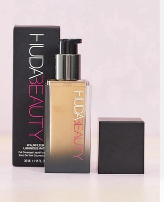 Suche nach HUDA BEAUTY FOUNDATION - CREME BRULEE 150