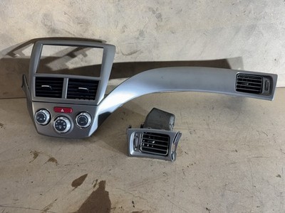 Subaru Impreza III Klimabedienteil + Lüftungsgitter + Leiste komplett 