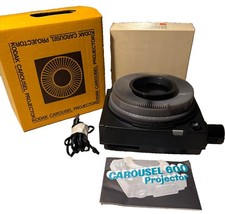 Kodak Carousel 600 Slide Projector w/ 1- 140 Slide Tray And Manual- Tested