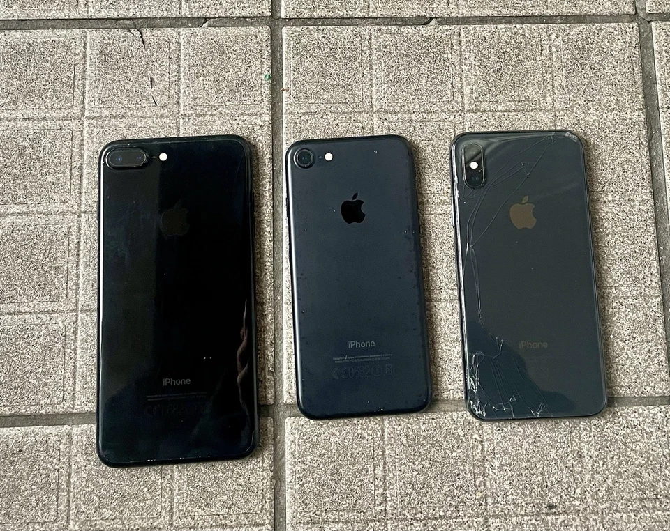 Apple iPhone X Silver 256 GB - IPHONE 7plus 128Gb-IPHONE 7 32 GB - Image 4 of 4