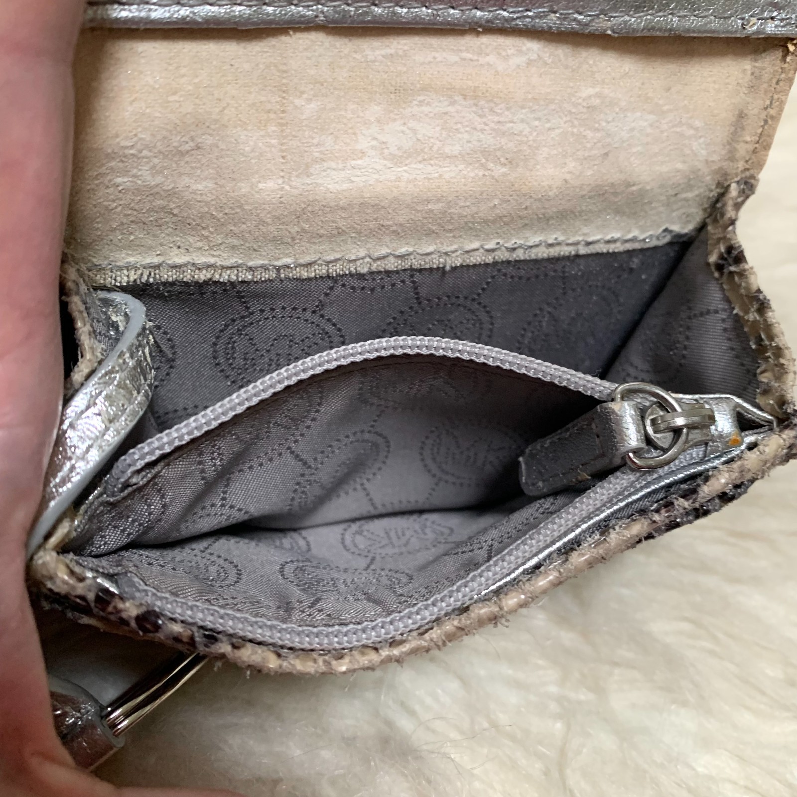 MICHAEL KORS Gray Python Leather Small Vintage JE… - image 16