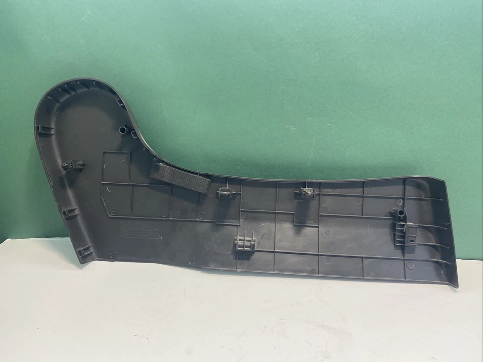 Nissan Cube 2009-2014 asiento delantero derecho panel de acabado interior 87331-1FH0A OEM Foto 4 de 4