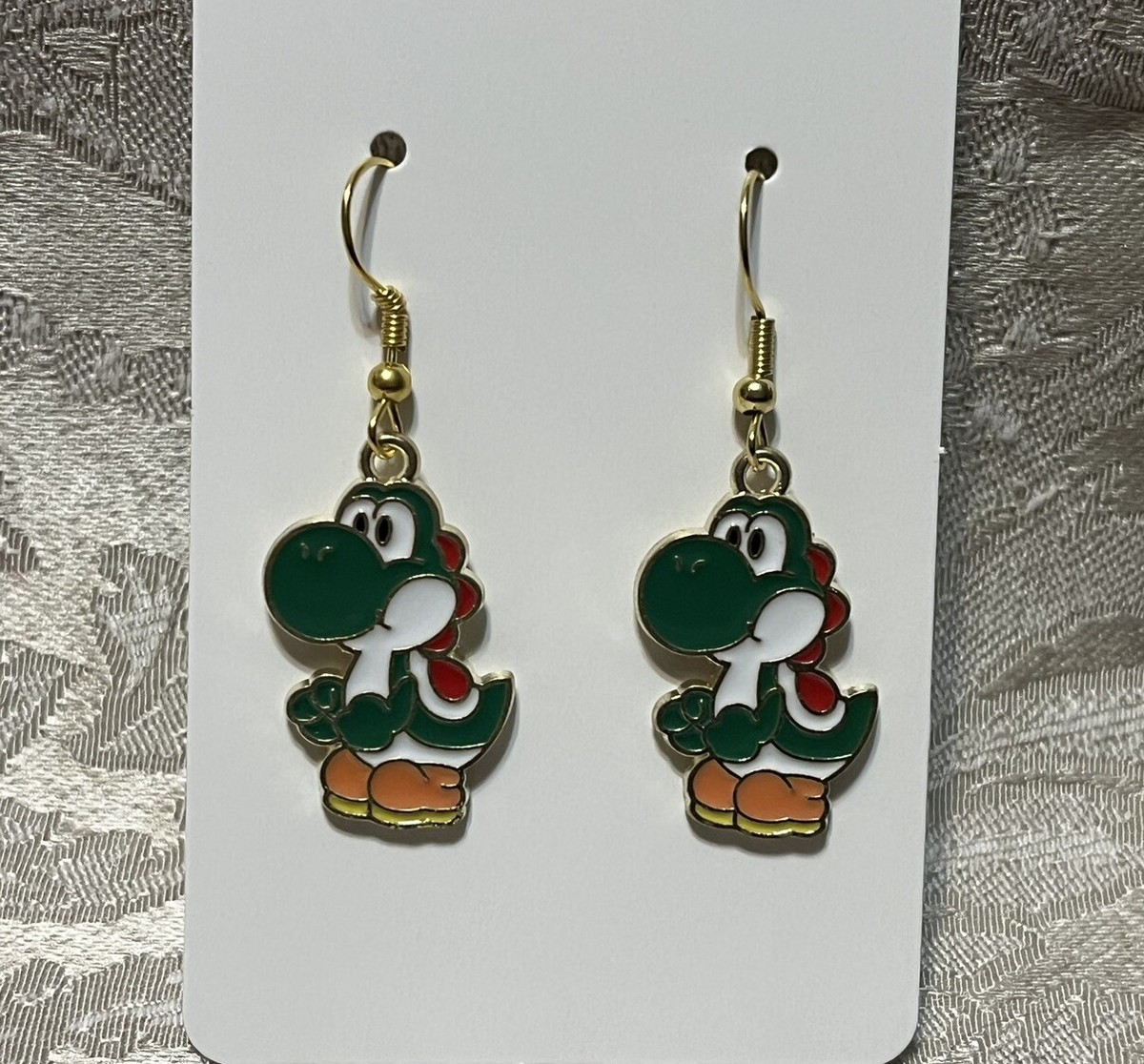 YOSHIピアス Yoshi Dinosaur Mario Luigi Gold Loop Enamel Drop Dangle Adorable
