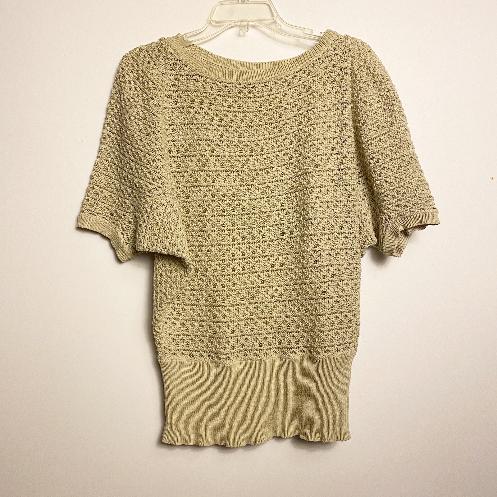 Knit Sweater Size Medium Short Sleeves 