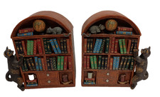 Vintage Reading Friends Bookends Cat And Mouse In The Detailed Bookshelf