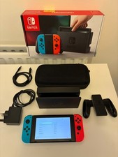 Nintendo Switch 32 GB Console - Neon Blue/Red - HAC-001 - Boxed w/case & SD Card