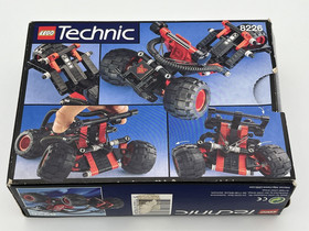 LEGO Technic 8226 Off-Roader Complete Original Box & Instructions