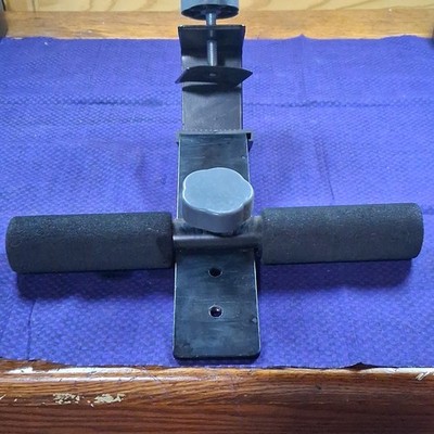 Weider Brand Ergonomic Sit-Up Bar