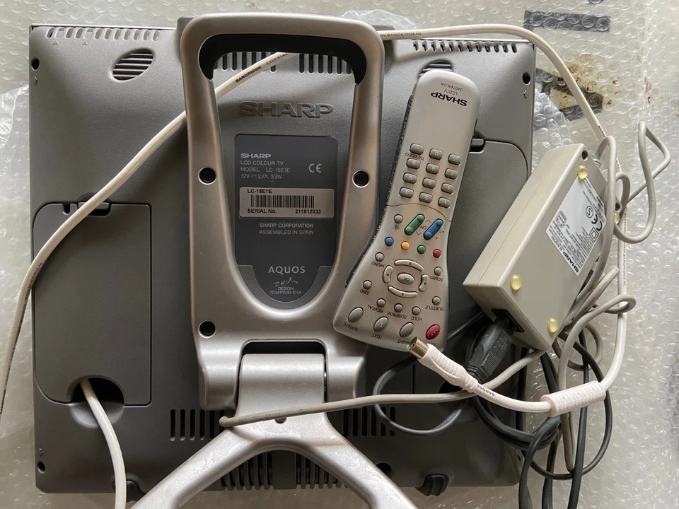 TV Téléviseur SHARP Aquos LC-15E1E Rare et culte! - Photo 3/4